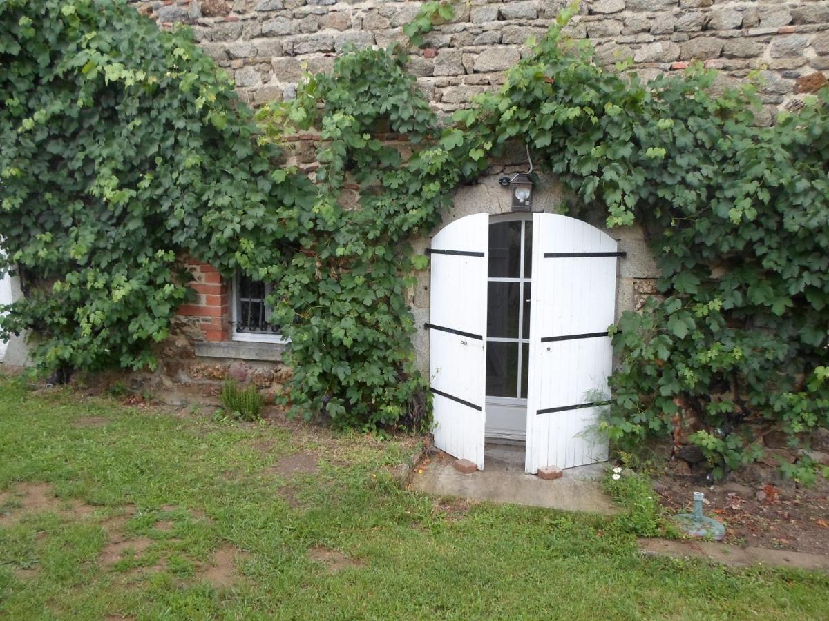 Bed and Breakfast Relais Des Chaux Saint-Jean-des-Ollieres Экстерьер фото