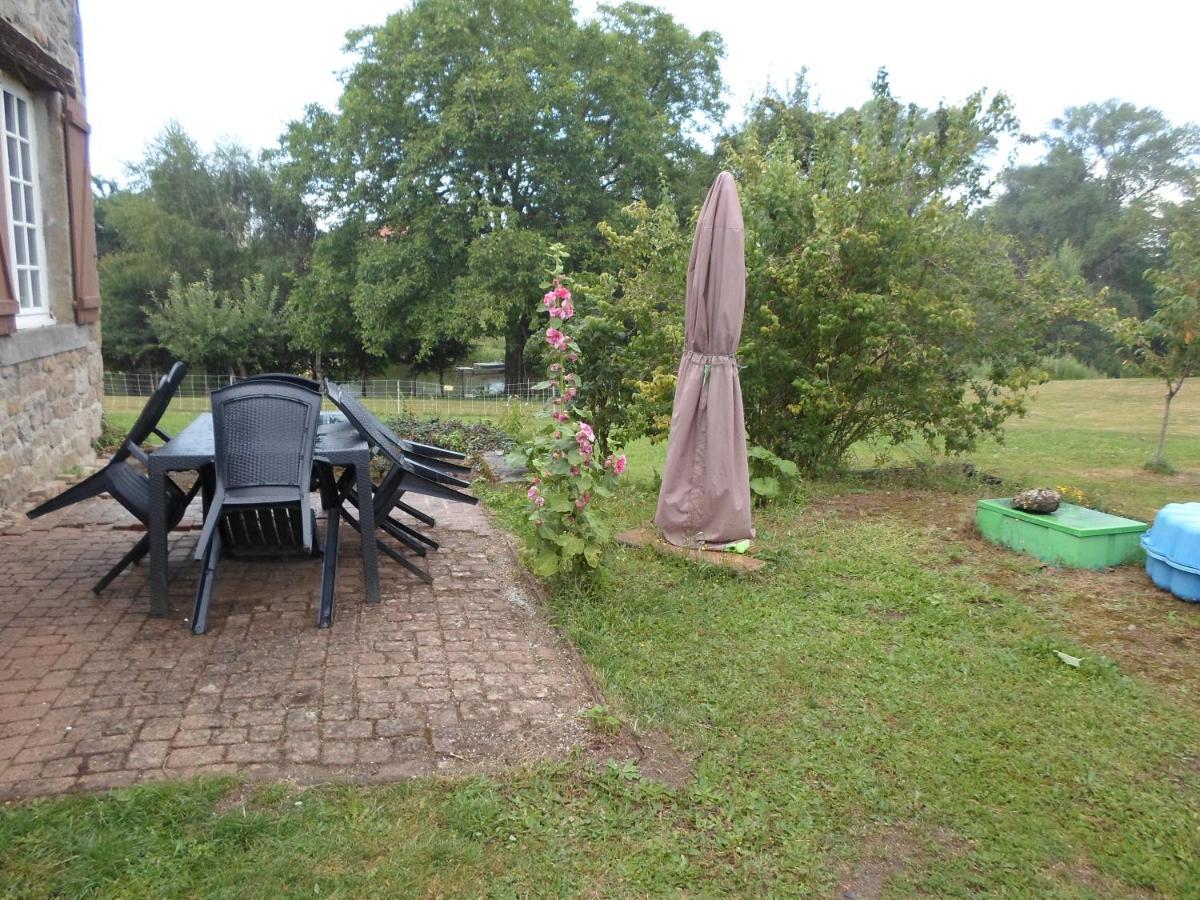 Bed and Breakfast Relais Des Chaux Saint-Jean-des-Ollieres Экстерьер фото