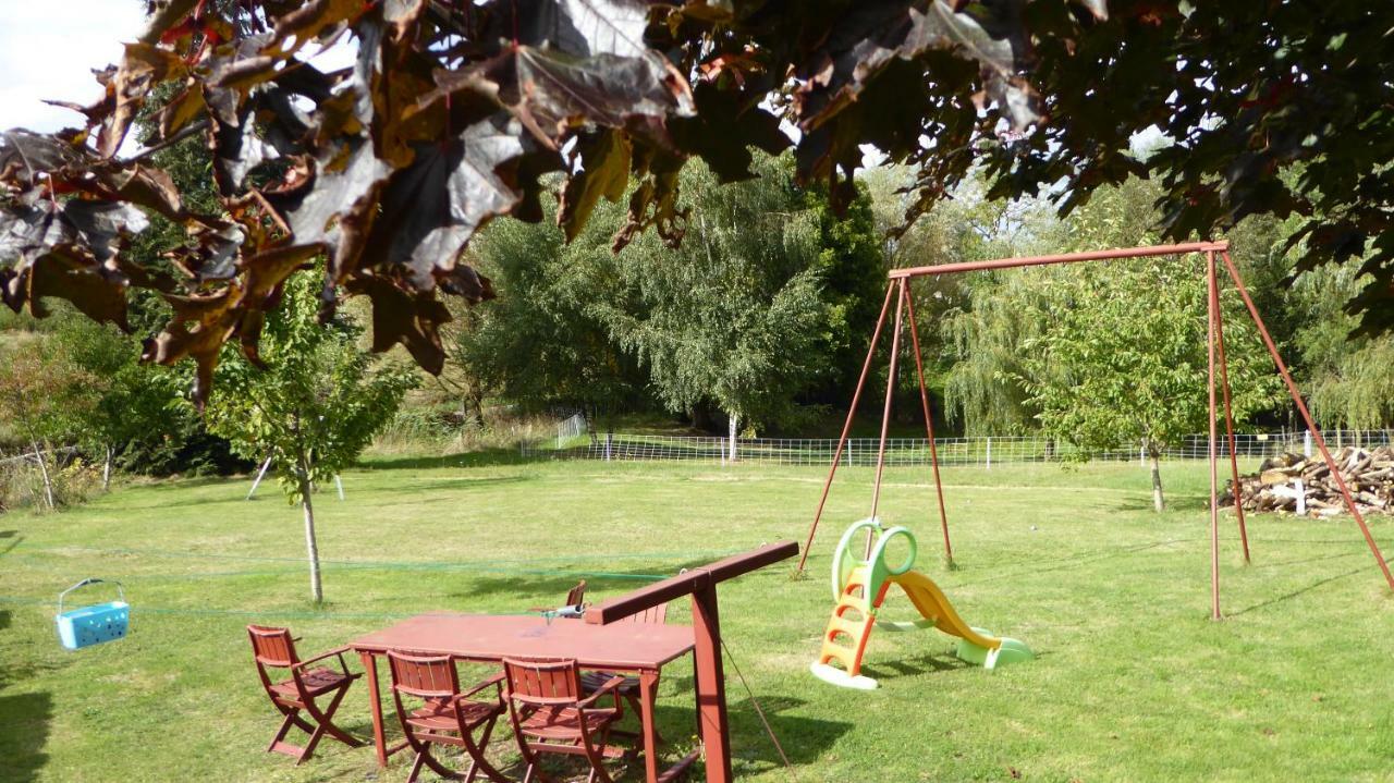 Bed and Breakfast Relais Des Chaux Saint-Jean-des-Ollieres Экстерьер фото
