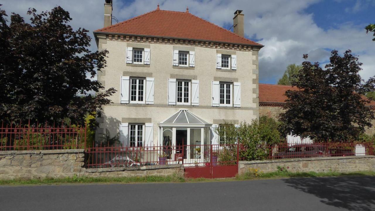 Bed and Breakfast Relais Des Chaux Saint-Jean-des-Ollieres Экстерьер фото